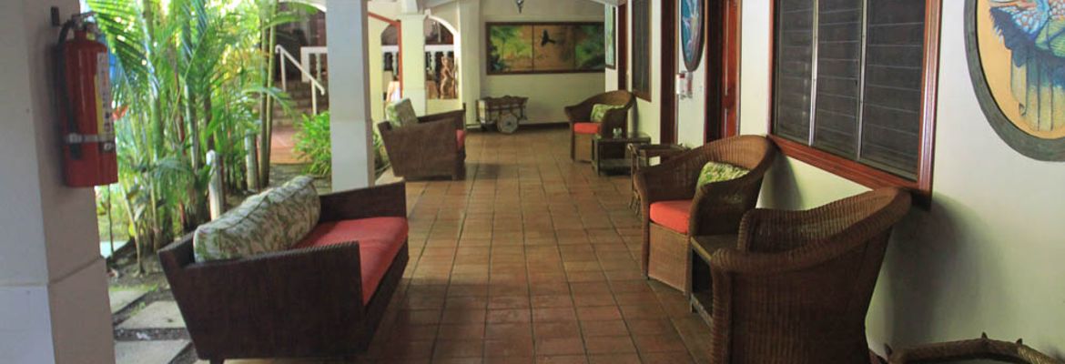 villas lirio hallway 1