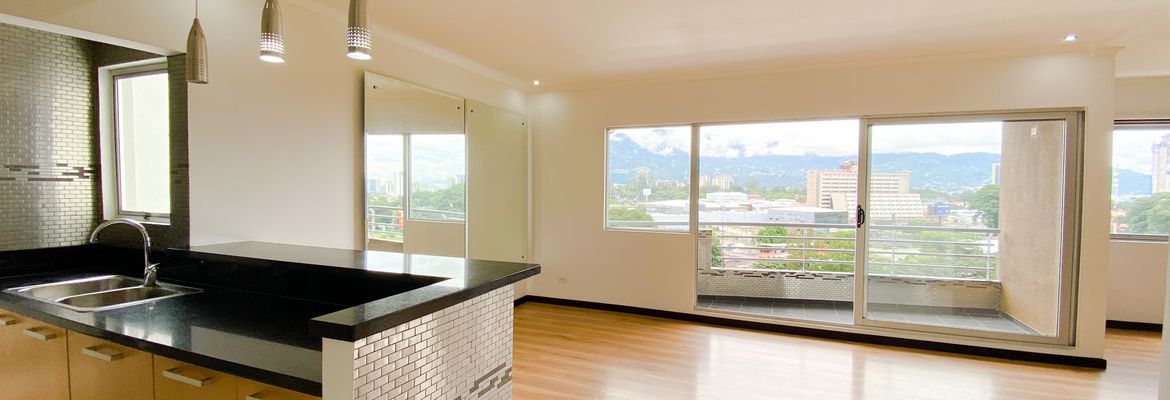 skyline penthouse in sabana norte view 005