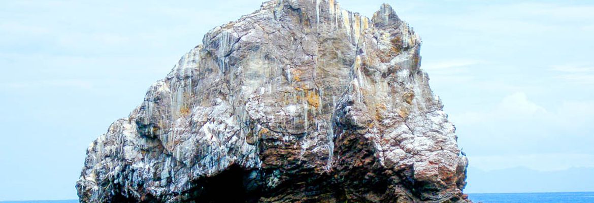 roca sucia dirty rock catalina islands