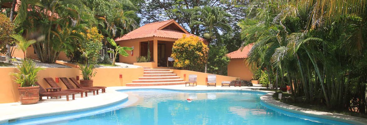 ritmo tropical hotel pool
