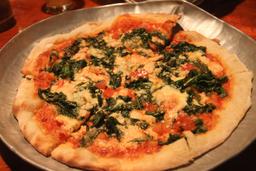 spinach roasted garlic pizza marys