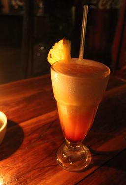robertos restaurant pina colada 3