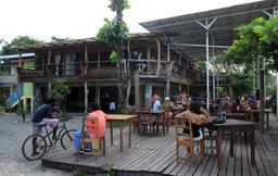 lazy mon exterior 1