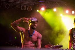 singer envision festival costa rica 5