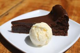 flourless chocolate torte chicken joes 5