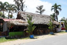 robertos restaurant exterior 6