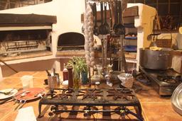 tierra y fuego kitchen