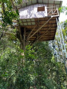 tourist development site with three rental units in cartago view 015