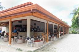 bar restaurant pizzeria playa carmen facade with perspective
