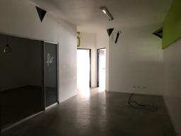 office space inside a business center in santa ana view 028