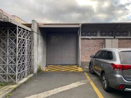 storage and distribution warehouse for lease near guadalupe view 003