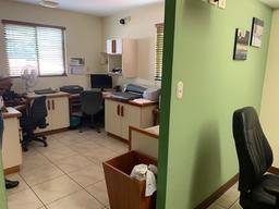 office building with warehouse in uruca view 012