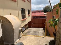 office building with warehouse in uruca view 029