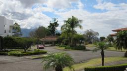 luxury house for sale in colinas de montealegre view 002