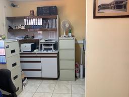 office building with warehouse in uruca view 019