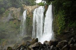 nauyaca waterfalls tall fall 6