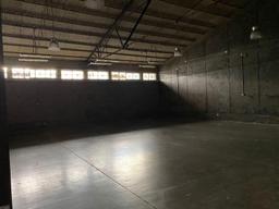 storage and distribution warehouse for lease near guadalupe view 001