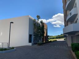 two story apartment for sale in a sabana complex view 004