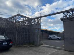 storage and distribution warehouse for lease near guadalupe view 005
