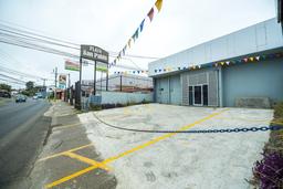 easy to access warehouse in heredia view 002