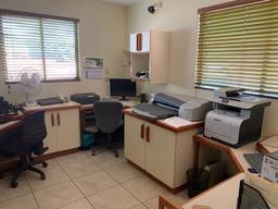 office building with warehouse in uruca view 021