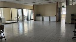 warehouse with ample parking for sale view 009