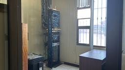 warehouse with ample parking for sale view 030