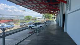 warehouse with ample parking for sale view 020