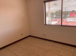 office building with warehouse in uruca view 002