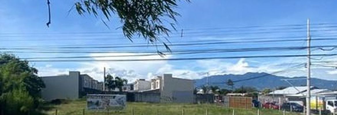 flat land for residential or commercial development in heredia view