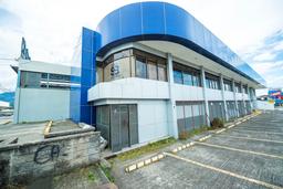 spacious warehouse for lease or sale in pavas view 003