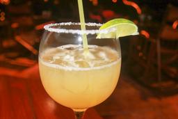 grand margarita cocktail 5