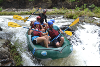        manuevering rapids tenorio 
  - Costa Rica
