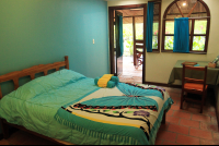        hot springs lodge standard room 
  - Costa Rica