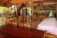        la isla inn restaurant 
  - Costa Rica