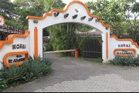        hotel villas kalimba entrance 
  - Costa Rica