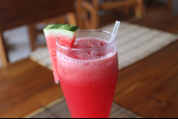        watermelon fruit juice elsabordemitierra 
  - Costa Rica