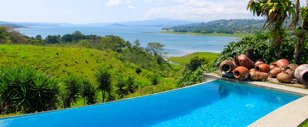 la mansion inn infinity pool
 - Costa Rica