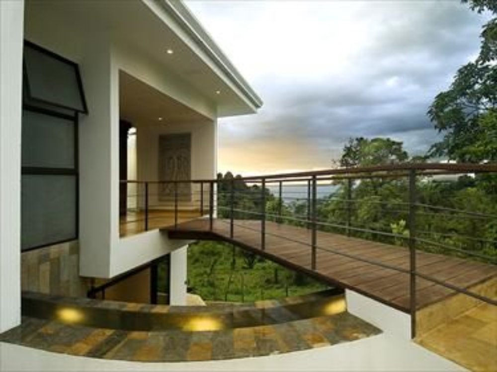 luxury ocean property
 - Costa Rica