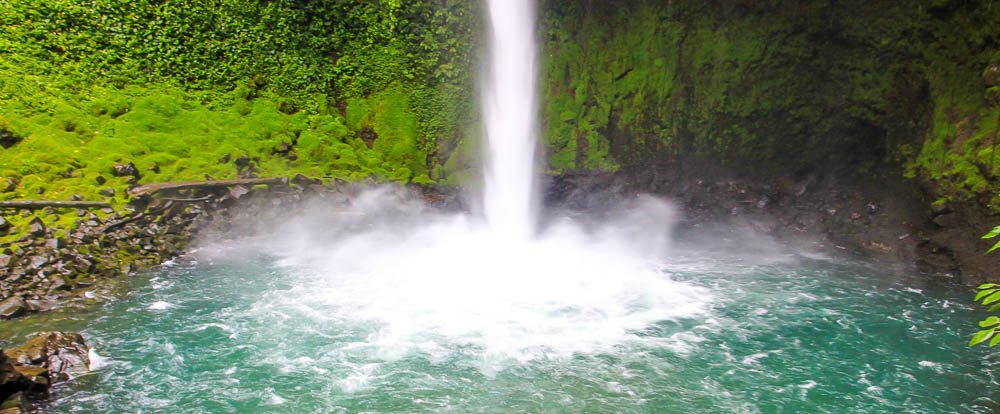        fotuna waterfall plunge pool 
  - Costa Rica