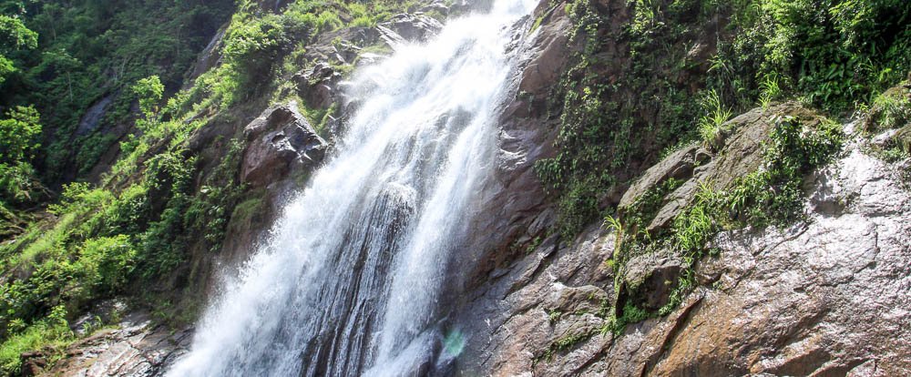        bijagual tour waterfall extra
  - Costa Rica