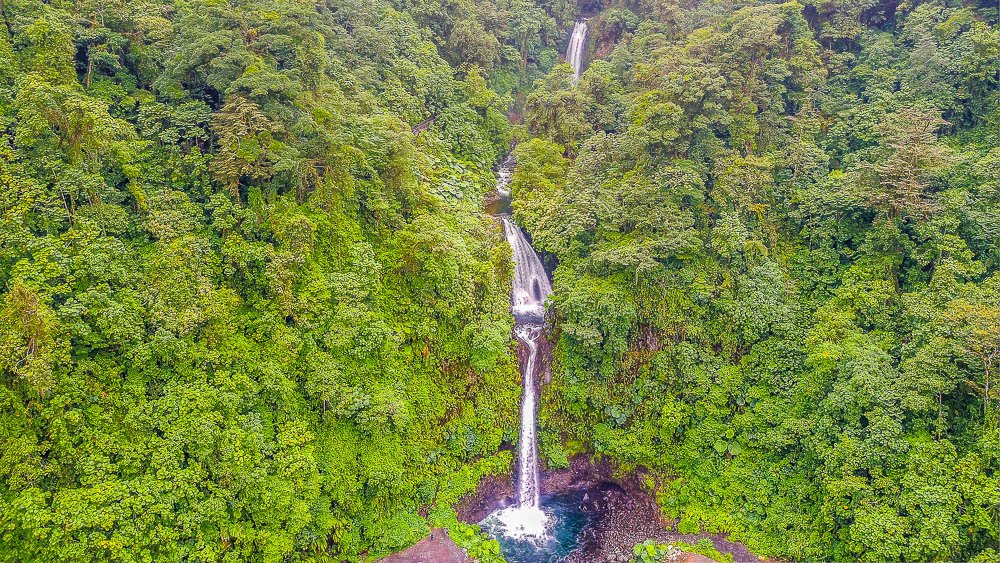  cascading waterfall gardens 
 - Costa Rica