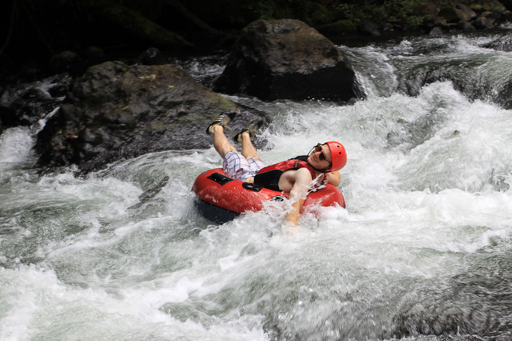 go adventure tubing 
 - Costa Rica