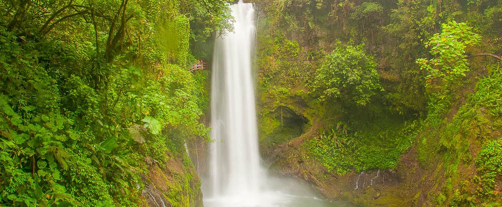        waterfall waterfallgardens 
  - Costa Rica