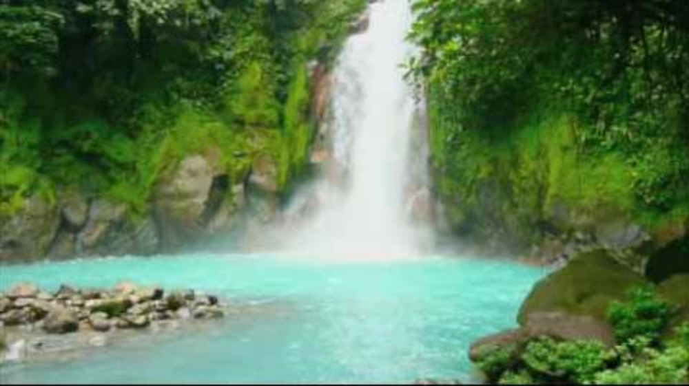 celesteriver waterfall
 - Costa Rica