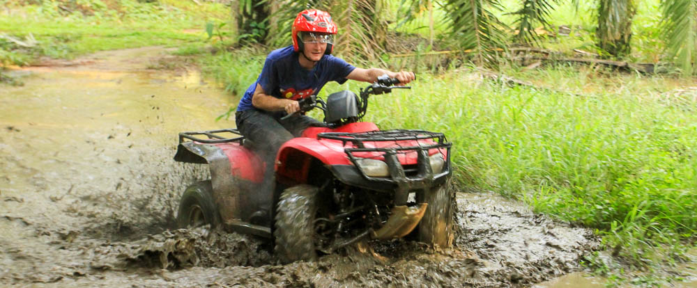 fourtrax puddle 
 - Costa Rica